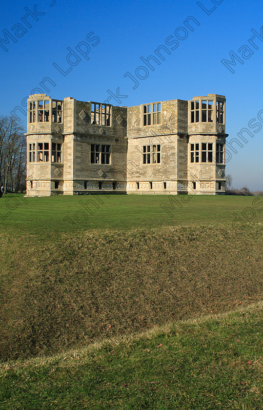 MG 4633 
 Keywords: Mark Johnson, images, digital images, UK, GB, Great Britain: Lyveden new bield, National Trust, NT, stately home, unfinished, historic, history, tourism, derelict, carcass, stone, shell, home